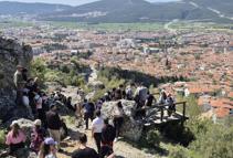 Muğla'da gençler ekranı bırakıp, doğada yürüdü