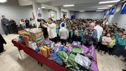 Bartın'da öğrencilere oyuncak dağıtıldı