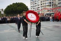 23 Nisan kutlamaları Antalya’da çelenk töreniyle başladı