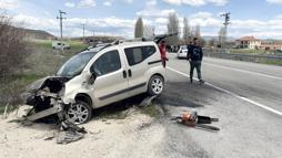 Aksaray’da 3 aracın karıştığı kazada 7 kişi yaralandı