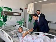 Şehit aileleri ve gazilere hastane ziyareti