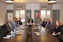 ERÜ Rektörü Altun, Diş Hekimliği Fakültesi’ni ziyaret etti