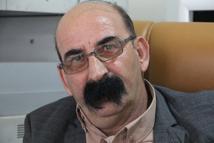 Bıyıklarıyla gündem olan ilçe başkanı: Yakıştığı için uzattım