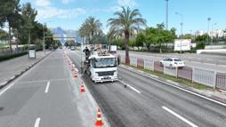 Yüzüncü Yıl Bulvarı'nda asfaltlama çalışması tamamlandı