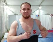 Milli güreşçi Hakan Büyükçıngıl, 125 kiloda Avrupa üçüncüsü oldu
