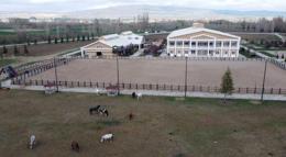 Çorum’da binicilik tesisleri yeniden canlandı, ulusal ve uluslararası yarışmalara ev sahipliği yaptı