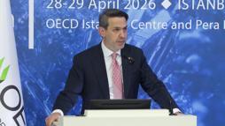 Bakan Bayraktar: 2035 yılına kadar rüzgar ve güneş enerjisi kapasitemizi 120 GW'a çıkarmayı hedefliyoruz