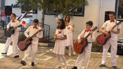 Bodrum'da özel öğrencilerden şenlik