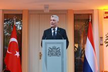 Bakan Bolat: Hollanda Türkiye'deki yatırımlarda 32 milyar dolarla birinci sırada