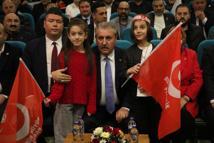 Destici: Çocuklarımızı mümkün olduğu kadar genç yaşta evlendirmeliyiz