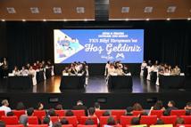 YKS öğrencileri hem dans etti hem sınav provası yaptı