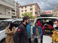 Binanın bodrum katındaki yangında 13 kişi dumandan etkilendi