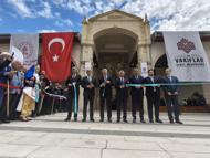 Depremde hasar alan Kahramanmaraş’taki tarihi Ulu Camii, törenle açıldı