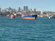İstanbul Boğazı'nda gemi arızası; trafik askıya alındı -1