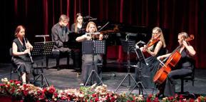 Antalya'da romantik dönem akşamı