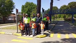 Nazilli'de anaokulu öğrencilerine trafik eğitimi verildi