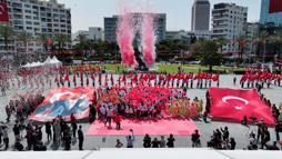 19 Mayıs İzmir'de coşkuyla kutlanacak