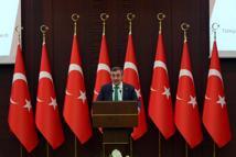 Cumhurbaşkanı Yardımcısı Cevdet Yılmaz, 'Yaşlı Bakım Modelleri Çalıştayı'na katıldı