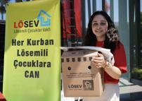 LÖSEV’den bayram öncesi 180 aileye et desteği