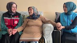 'Vefa' ziyaretiyle kapısı çalınan Mürvet nine: Devlet evimde, çok mutluyum