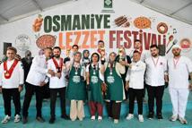 Osmaniye’de yöresel yemek yarışmasında dereceye girenlere ödül