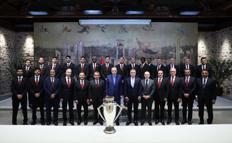 Cumhurbaşkanı Erdoğan, Süper Lig şampiyonu Galatasaray'ı kabul etti