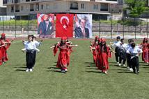 Derik’te 19 Mayıs coşkuyla kutlandı