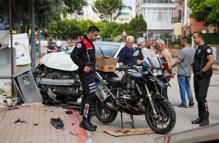 Polis motosikletiyle otomobil çarpıştı: 3 yaralı