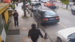 Pendik'te restorana torpil atan çocuklar kamerada