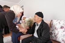 Bakan Göktaş'tan bayram ziyaretleri