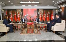 AK Parti ve CHP, 3 bayram sonra bayramlaştı (4)