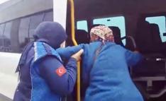 Tekerlekli sandalyesinin aküsü biten hasta kadını zabıta ekipleri hastaneye ulaştırdı