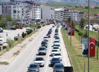 Afyonkarahisar-Antalya kara yolunda 'tatil dönüşü' yoğunluğu