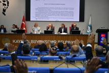 Büyükşehir meclisinde 94 gündem maddesi karara bağlandı