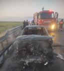 Aksaray’da seyir halindeki otomobil yandı
