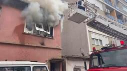 Antalya'da ev yangını
