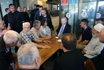 Cumhurbaşkanı Erdoğan Erzurum Vakfı'nın Beyoğlu'ndaki lokalini ziyaret etti