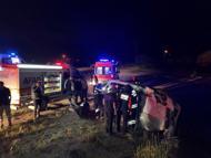 Aksaray'da otomobil şarampole devrildi: 3 yaralı