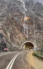 Artvin- Erzurum karayolunda heyelan