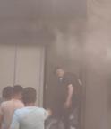 Fatih'te tekstil deposunda çıkan yangın söndürüldü; 2 kişi dumandan etkilendi
