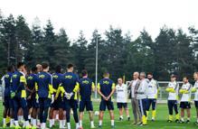 Fenerbahçe, Topuk Yaylası'nda hazırlıklarını sürdürüyor