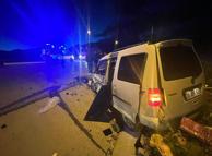 Kayseri’de hafif ticari araç ile otomobil çarpıştı: 1 ölü, 6 yaralı