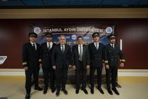 İstanbul Aydın Üniversitesi’nde 23 pilot bröve alarak mezun oldu