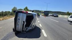Takla atan otomobilin sünücüsü yaralandı