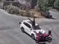 15 yaşındaki sürücünün çarptığı motosikletin sürücüsü ağır yaralandı; kaza anı kamerada