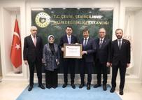 Bakan Kurum’a Kütahya’dan hemşehrilik beratı