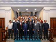 Bakan Gürlek, Erdemli Belediye Başkanı Kara ve muhtarları kabul etti