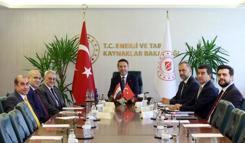 Bakan Bayraktar, Iraklı bakan yardımcılarıyla görüştü