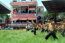 Kırkpınar güreşleri, minik boy pehlivanların müsabakaları ile başladı