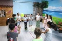 Osmangazi’de çocuklar yaz tatilini sanatla geçiriyor